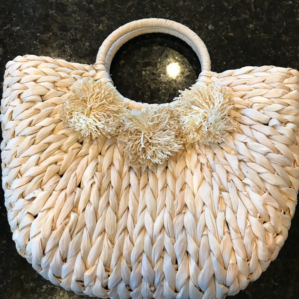 White Pom Straw Handbag - never used!!!